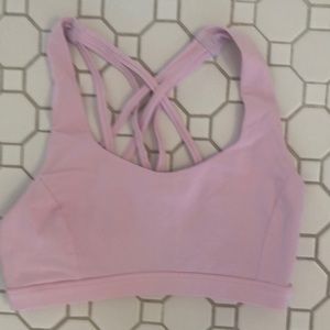 Lululemon Free to Be Me sports bra